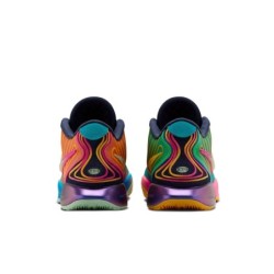 Nike LeBron 21 - Adhérence et Durabilité