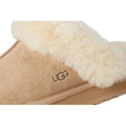 UGG Disquette B0DRDRHVG2 - Un Chausson au Service de Votre Bien-être