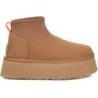 UGG Classic Mini Dipper Détails en Cuir et Raffinés