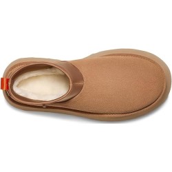 UGG Classic Mini Dipper Détails en Cuir et Raffinés
